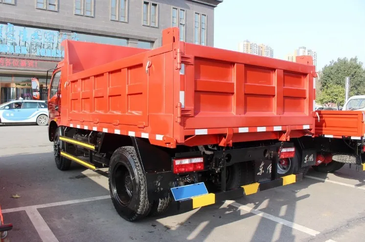 Dongfeng small 140hp 6CBM 4x2 10 ton truck for transporting sand and gravel price