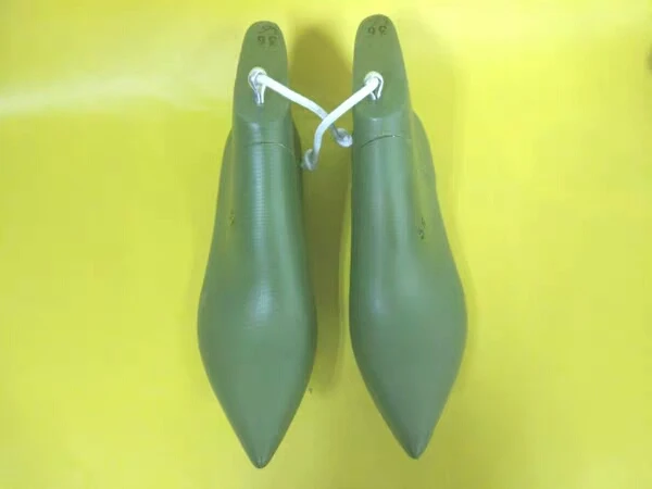 Женские Ботинки на каблуке 8 см с острым носком, пластиковая обувь