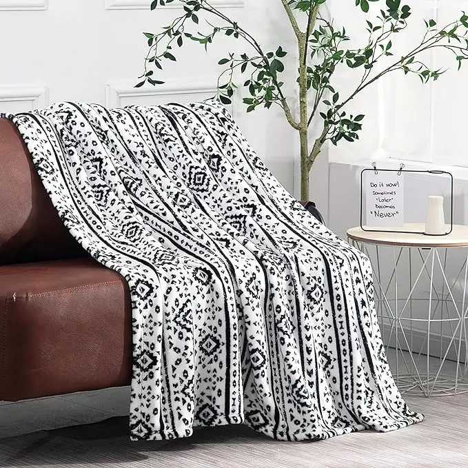 Eco-Friendly Luxury Printed Flannel Kids Blanket Soft Comfortable Printed Flannel Fleece Warm Adult Blanket 50*60 Blanket