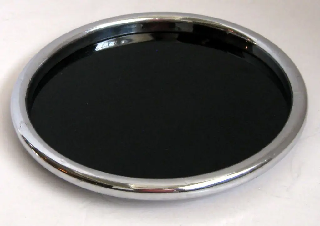 Repairing asphalt Cold patching adhesive with stones