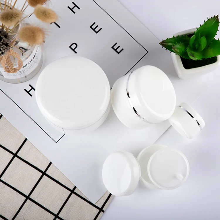 High Grade PP Empty Round White Cosmetic Plastic Jar with Liner for Skin Care Cream Box Packaging