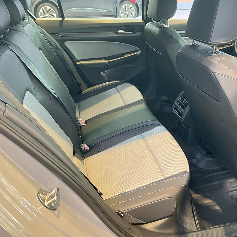 2025 Volkswagen 8 5 для гольфа 300TSI R-line 1 T с турбонаддувом R18 обод экраном IQ Light Официальный Выставочный зал дилера в Гуанчжоу