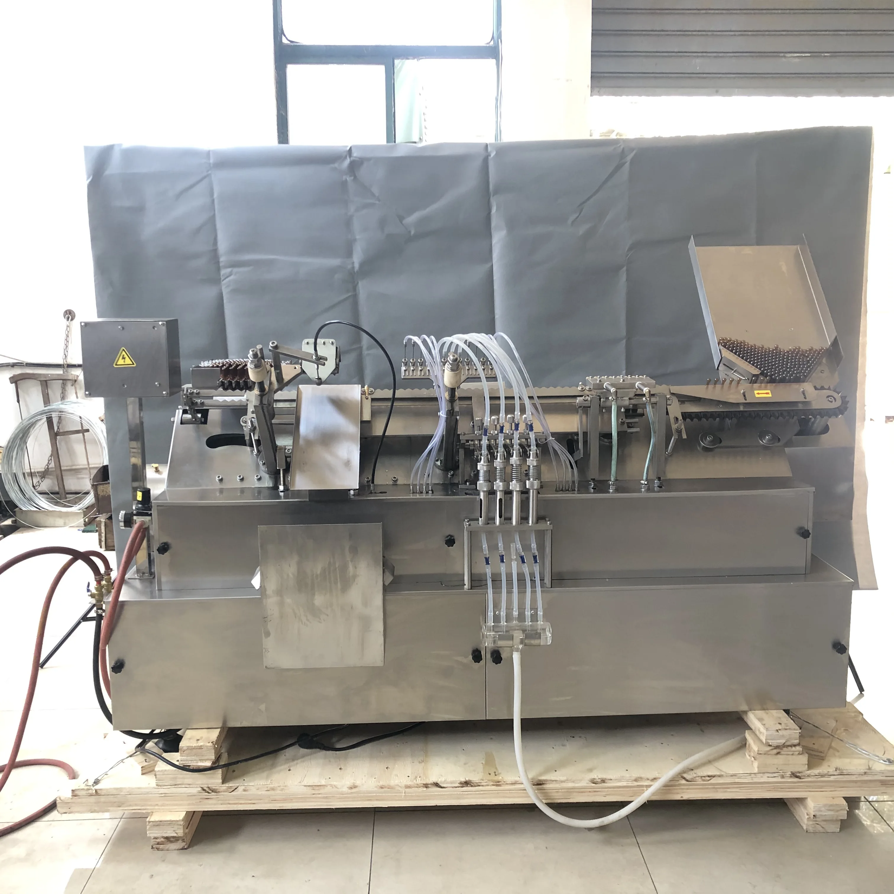 Fully Automatic 3ml Ampoule Sterile Medical Ampoule Filling And Sealing Machine