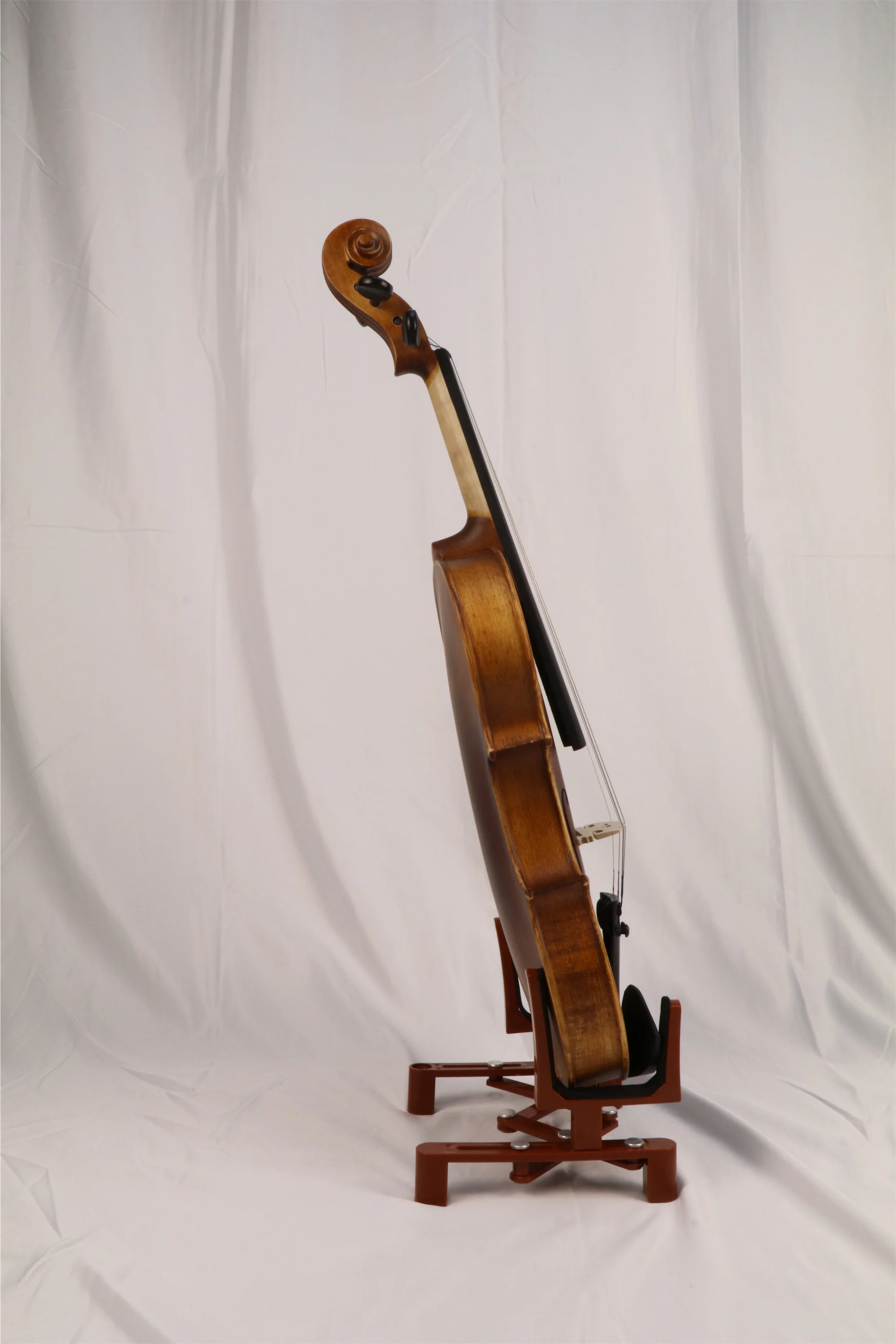 Premium Quality Chinese Manufactured Violin Good Appearance with Maple Back/Side and Spruce Face Option for Music Enthusiasts