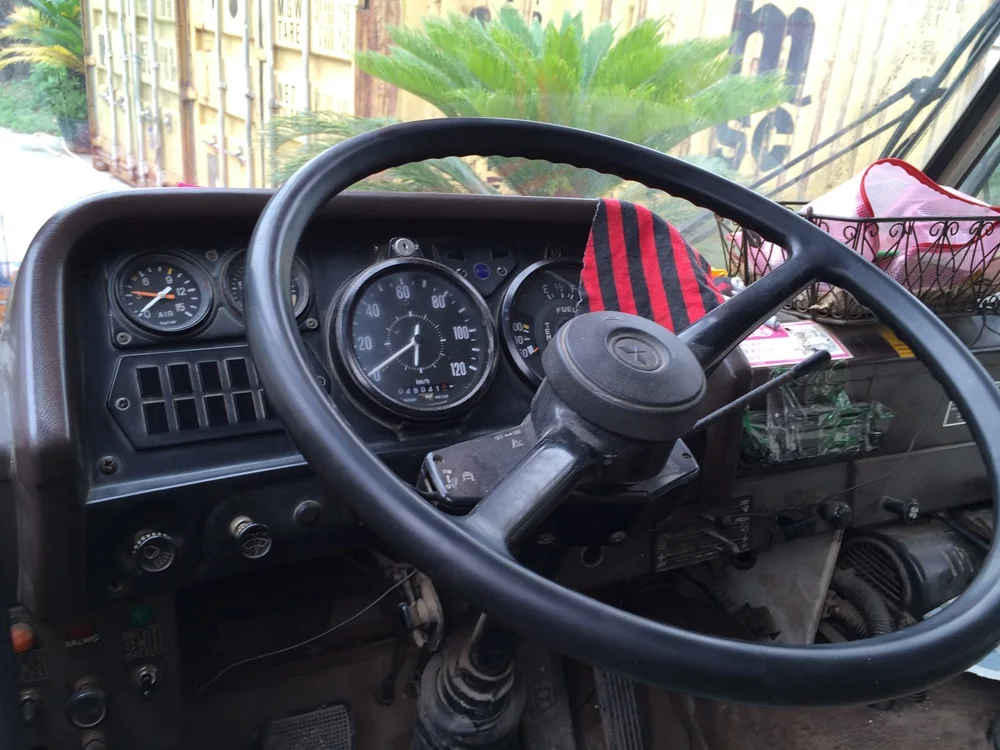 Used NK400E Kato Truck Crane Japan NK120E NK200E NK300E