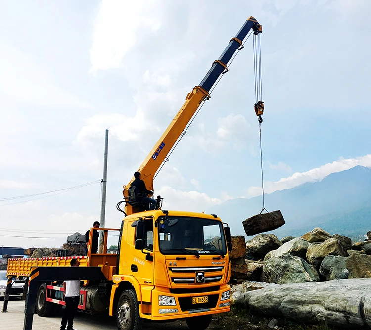 XCMG official manufacturer SQS300 30ton truck mounted crane(more models for sale)