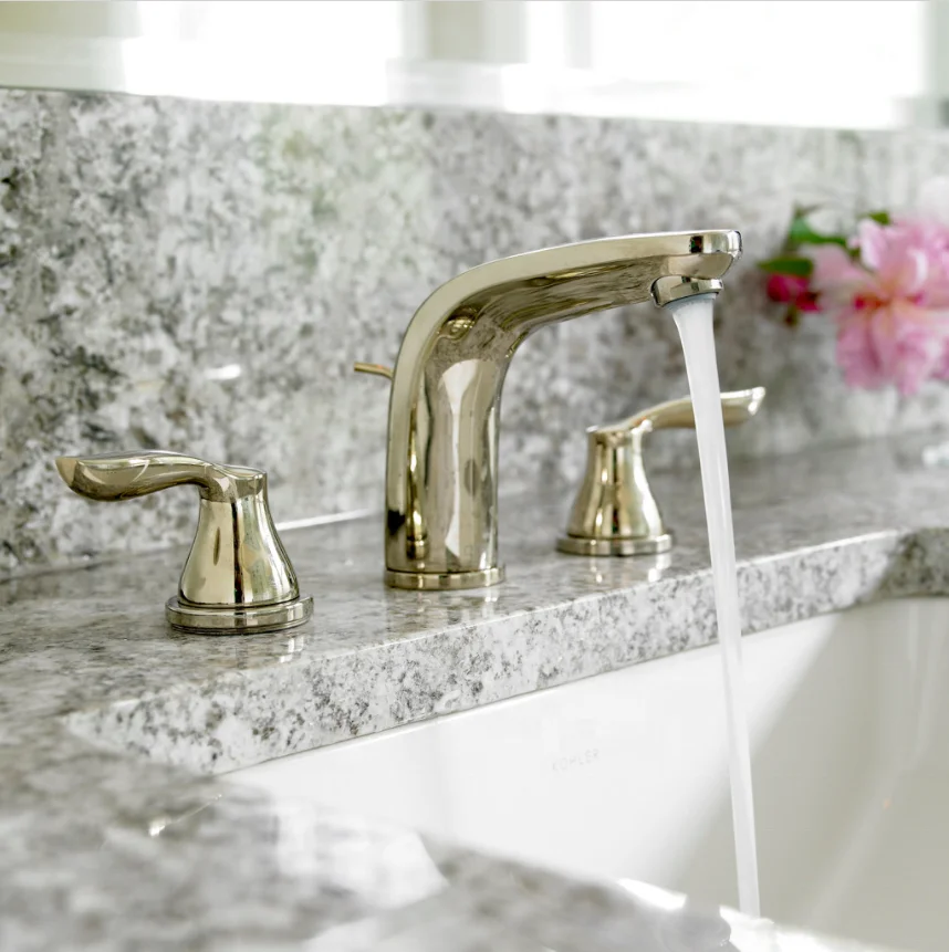 American Popular White Shaker Door Solid Wood Modular Kitchen Cabinets Modern