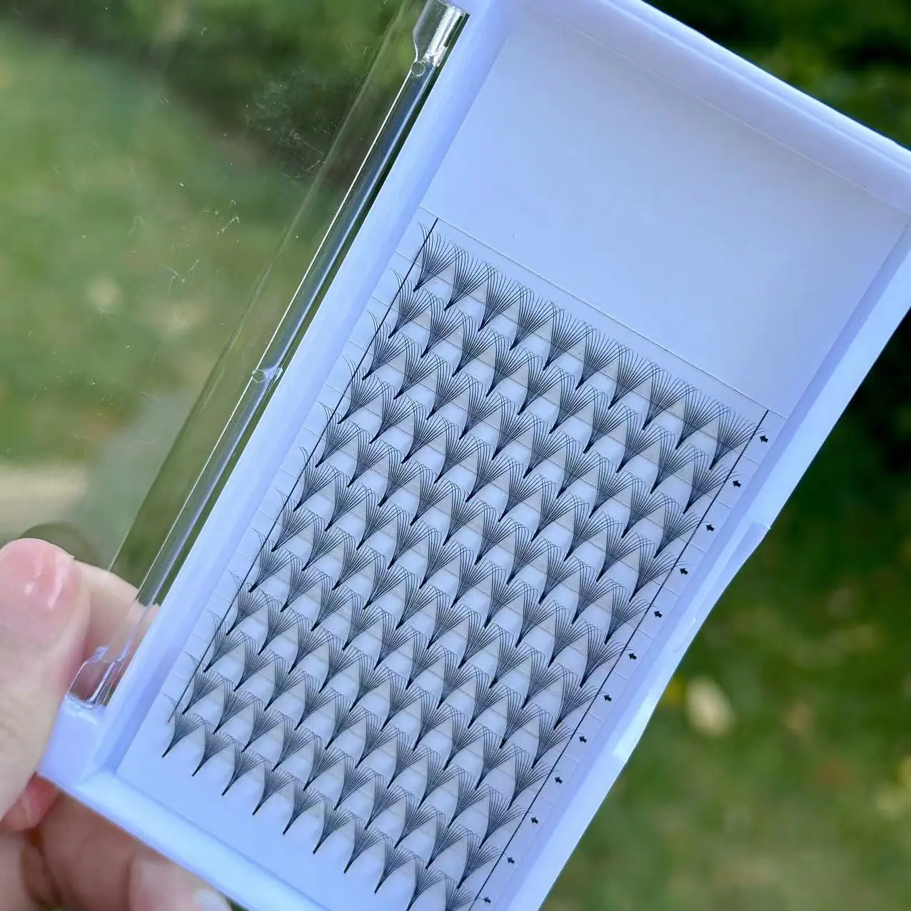 heat boned eyelash extension loose fans premade 6d 7d 8d volume fans superroots large tray 10d 0.05 pointy base Fan Eyelashes