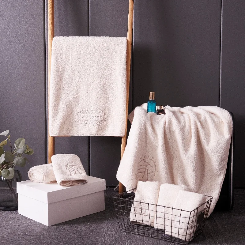 High Quality 100% Cotton White Super Soft Towel Sets 5-Star Hotel Woven Technics Sustainable Features for Adults Solid Color