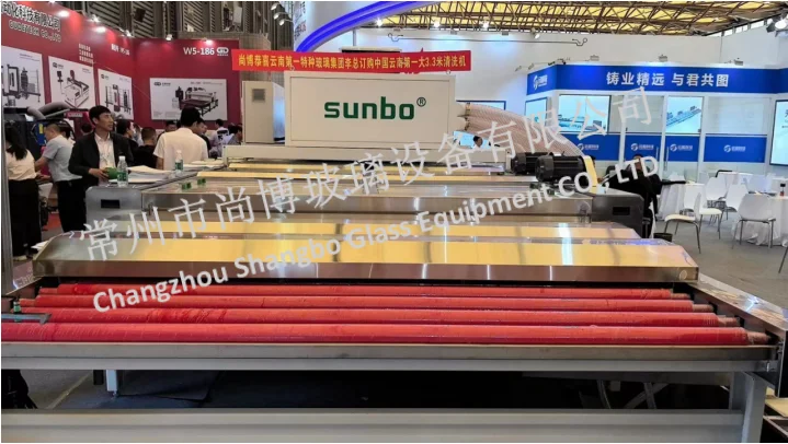Машина для очистки стекла SUNBO серия-g подходит заводов-производителей и стекольной промышленности