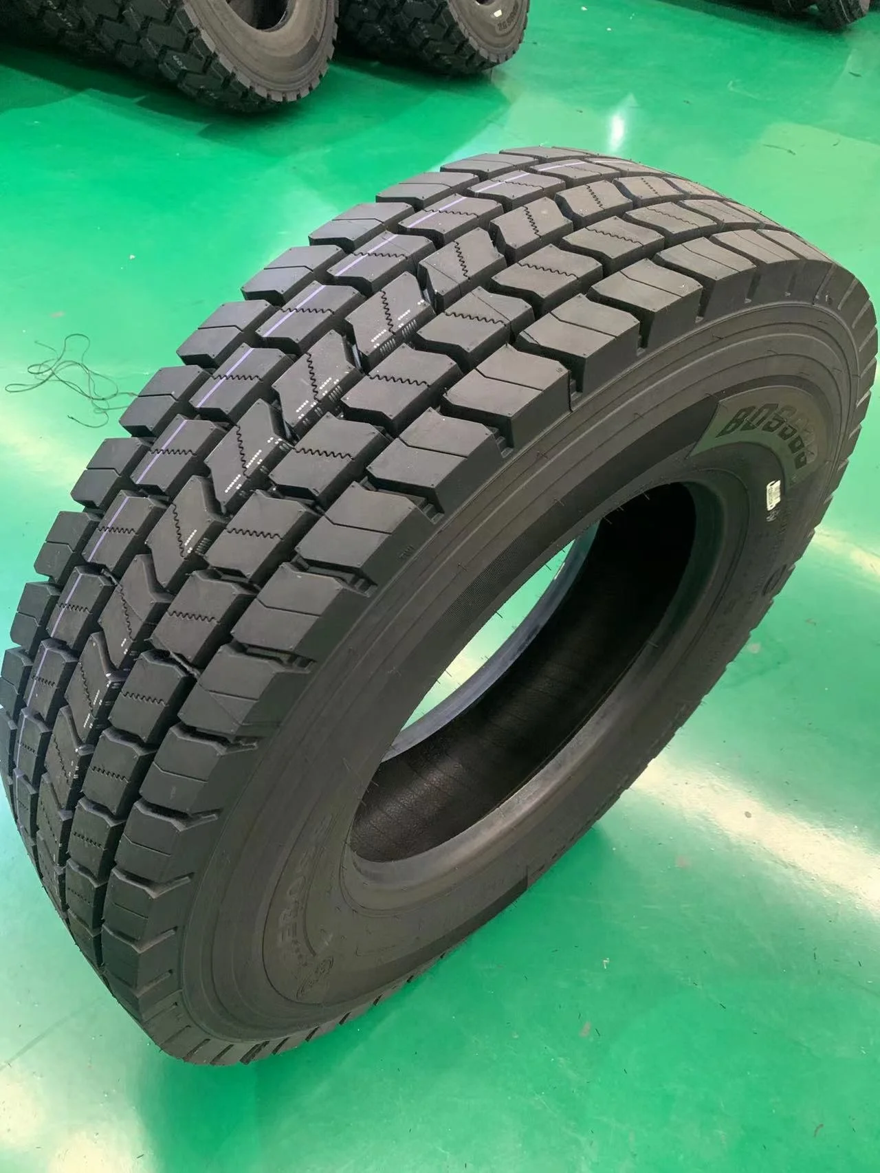 China high quality products hot sale in dubai wholesale market truck tyres 11R22.5 11R24.5 295/75R22.5  COPARTNER BRAND