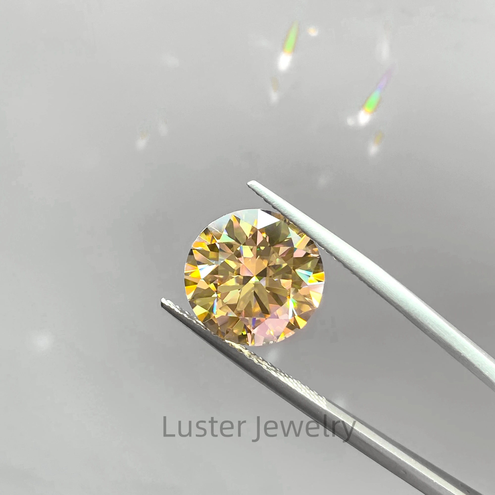 Luster High Quality Loose Gemstones 3-15mm Round Brilliant Cut Fancy Yellow GRA VVS Moissanite Diamond
