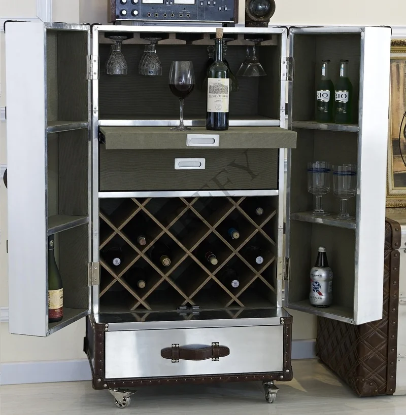Vintage Real Leather Steamer Trunk Wine Bar Cabinet Aluminum Aviator Style Wine Cabinet Liquor Cabinet Trunk Steamer for Sale