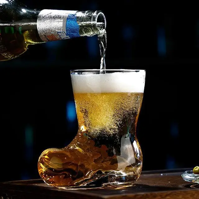 Wholesale Cute Boots Beer Glass With Handle Milk Coffee Cup Crystal Shoes 380ml Beer Glass Mug