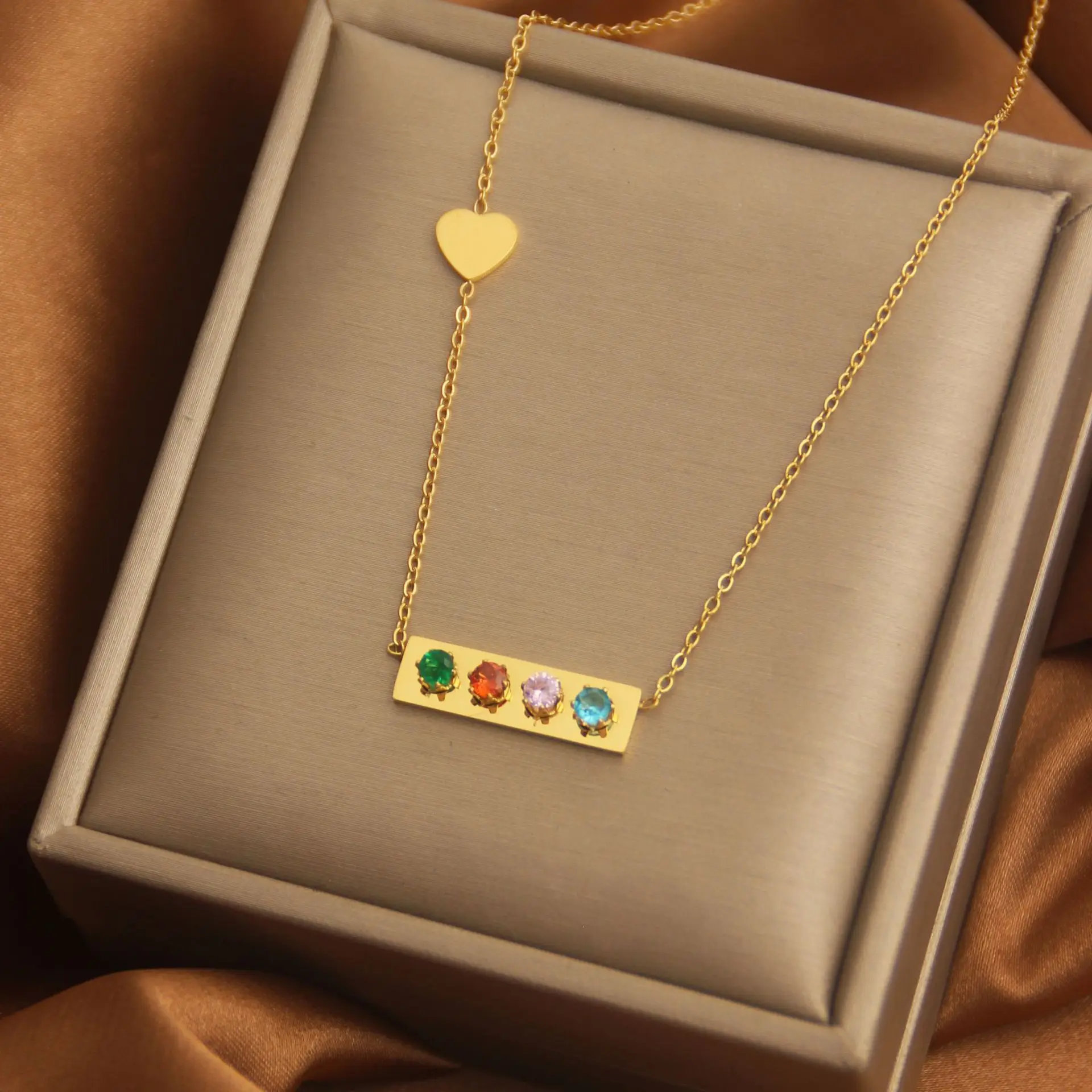 French Style High-Grade Titanium Steel Necklace Women 18K Color Zircon New European American Inspired Accessories Fashion