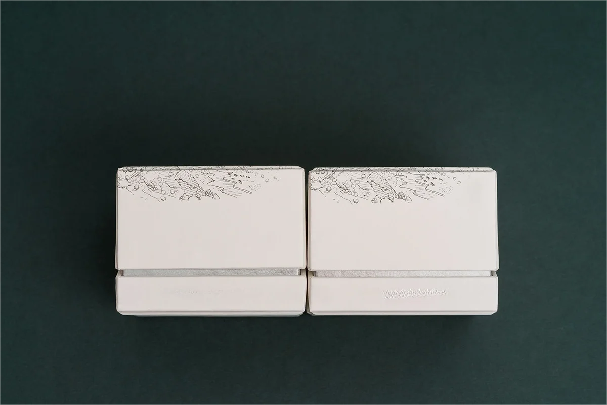 High-end high-quality black earring  ring necklace bracelet cardboard box with custom logo and lid