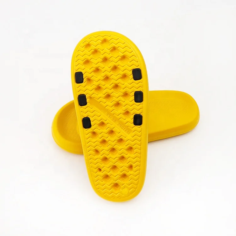 New Design Children Slippers Cute Flat Small Wing Cheap Summer Outdoor Casual Indoor Slippers for Kids