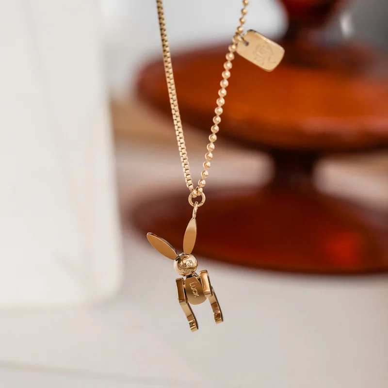 New Trendy Stainless Steel Sweater Chain Necklace Personality Mechanical Rabbit Necklace Gold Silver Hiphop Pendant Necklace