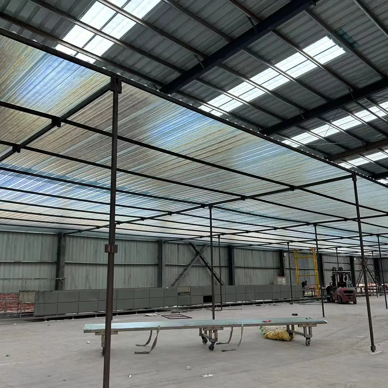 High Transparency 0.4mm Flame-retardant transparent color rich greenhouse cultivation greenhouse use support customization