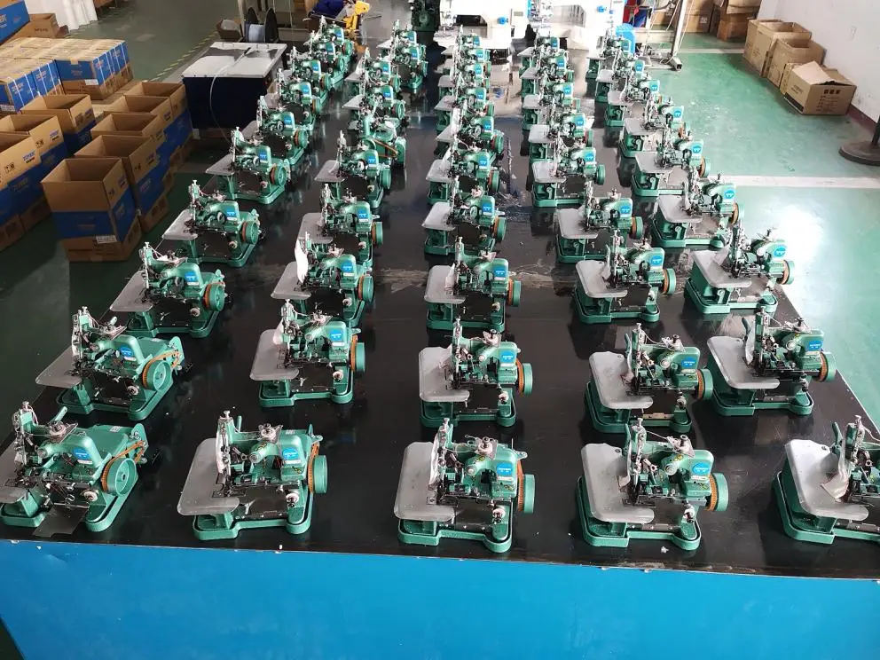 ZY-GN1-1D Zoyer mini overlock household domestic built-in motor sewing machine