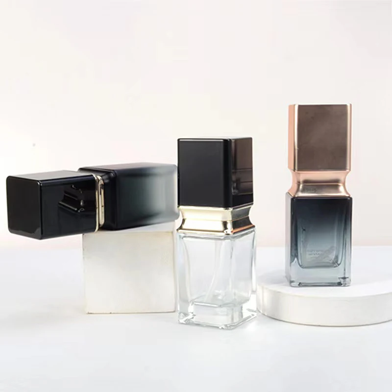 Wholesale 30ml Square Glass Isolation Cream Cosmetic Liquid Foundation Bottle Refillable Airless Pump Frosted Bottles