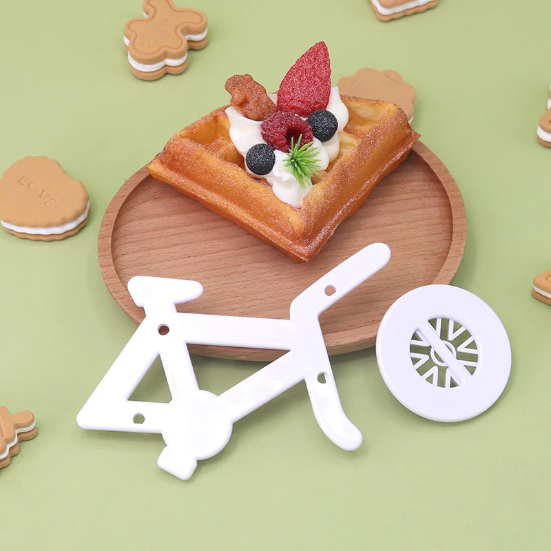 2pcs/set Bicycle-Themed Cookie Mold Handmade Plastic Baking Tools for Cake Decorating Customizable Shape Color for DIY Home Use