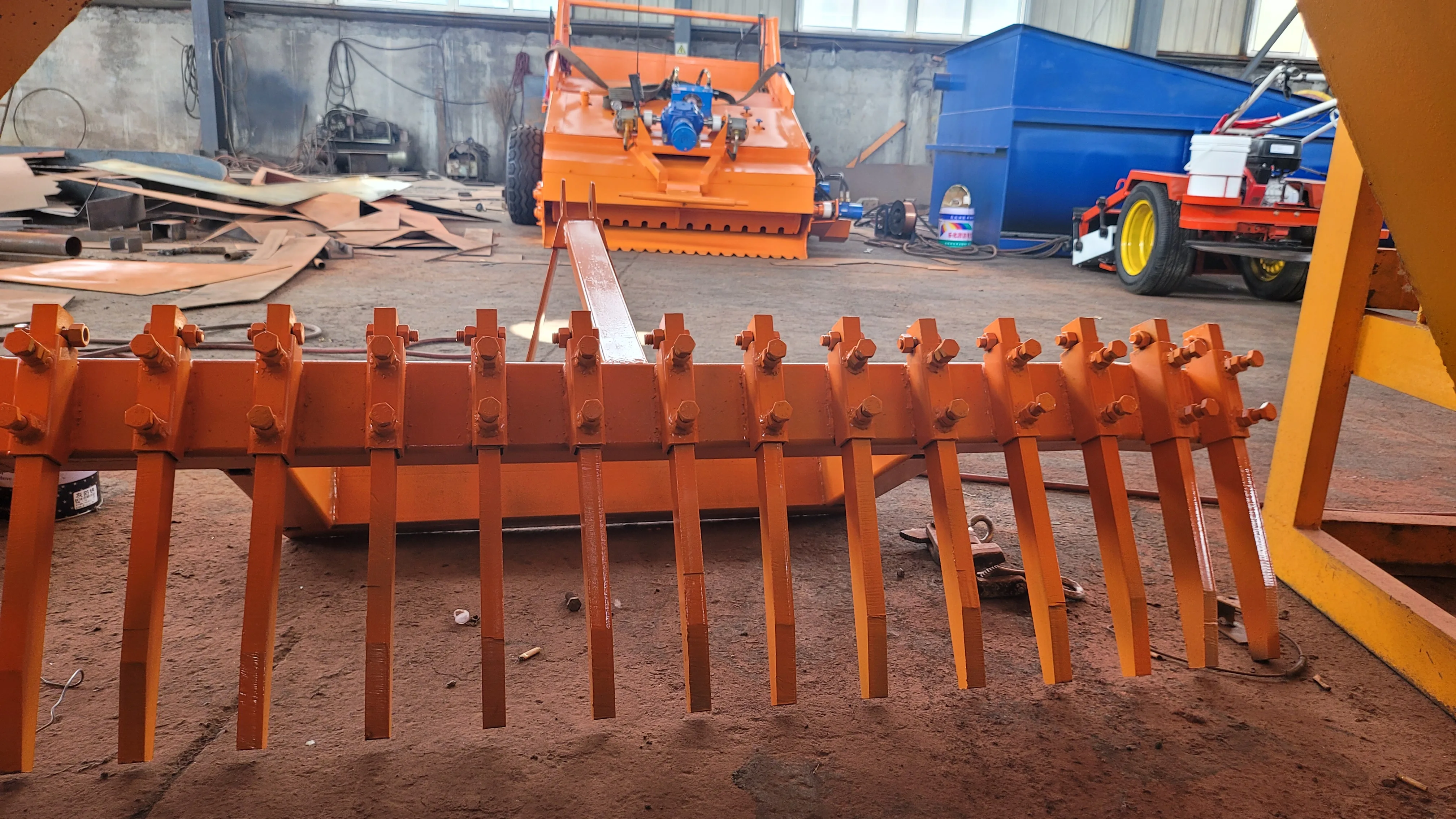 Beach cleaner rake Beach clean equipment