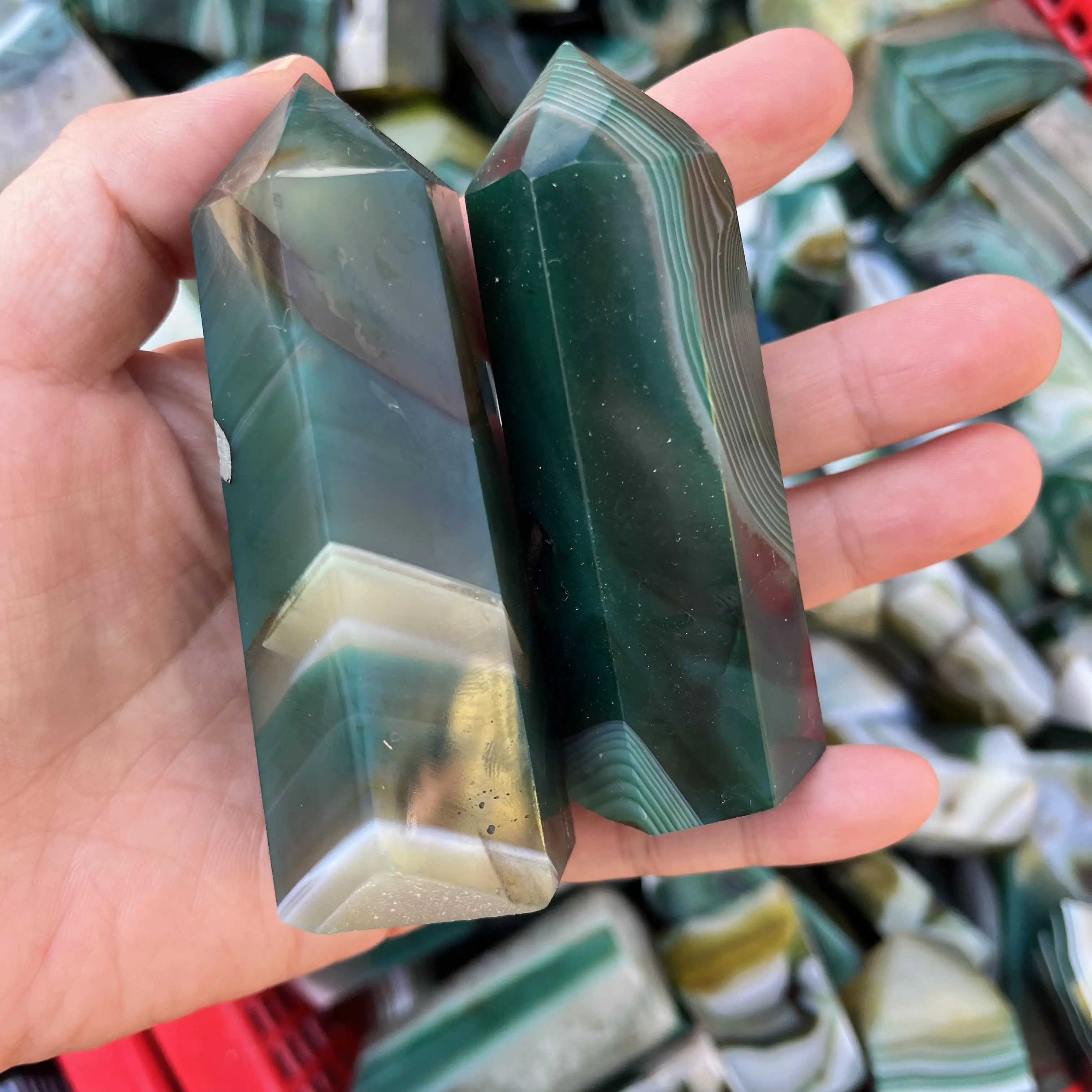 Wholesale natural quartz healing crystal point green agate druzy tower point fengshui crafts for home decoration