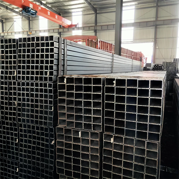 China Carbon Welded Black Q235/Q195/Q345  ERW/Black/Carbon Steel Round/Square/Rectangle Steel Pipe/Tube