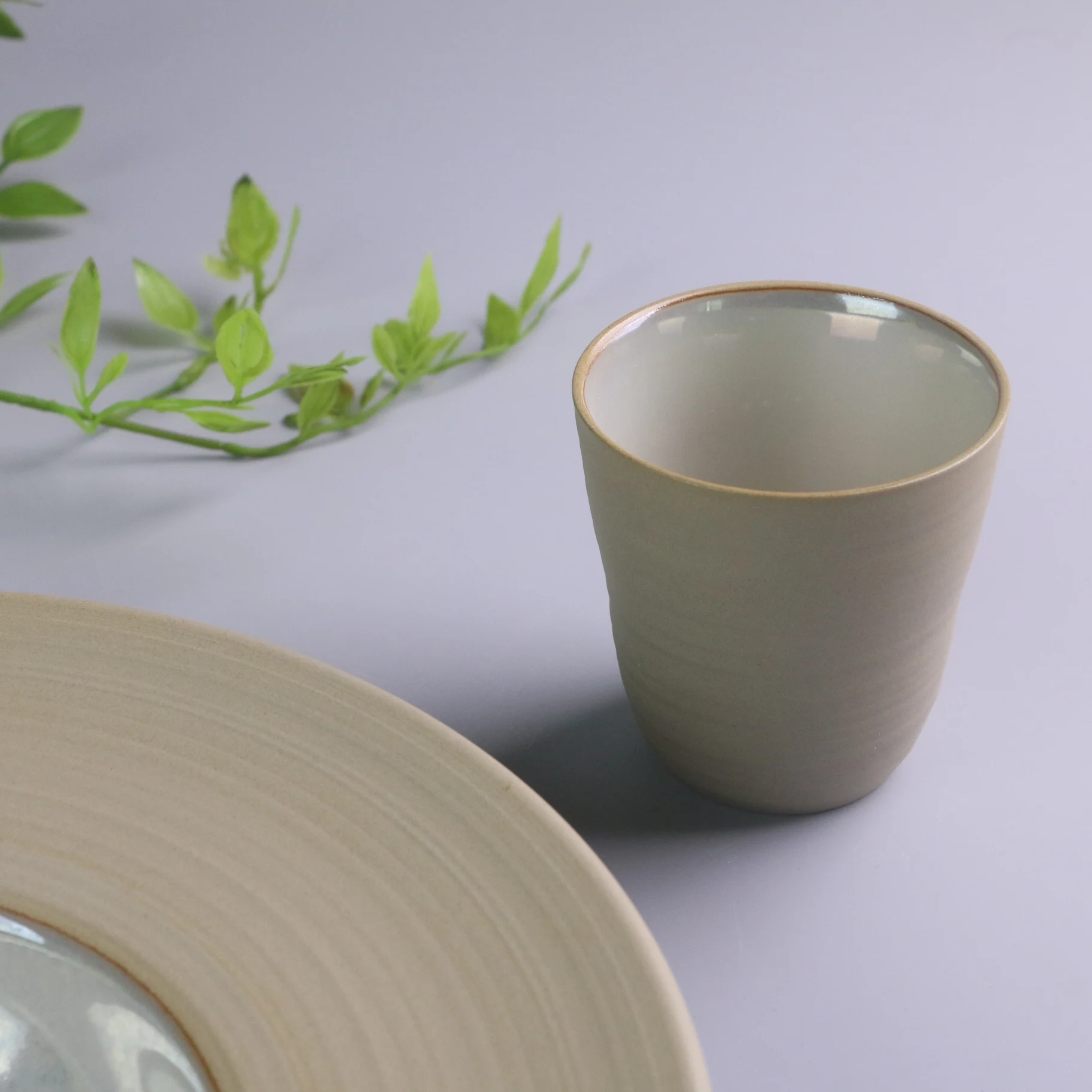 Wholesale 6.77oz porcelain silver luxury threaded drink cup sets restaurant dinnerware custom ceramic cup without handle