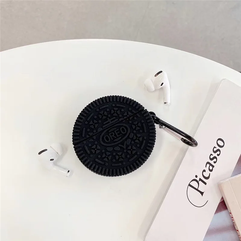 Hot Sale 3D Funny Oreo Cookies Design Earphone Case with Clip for Airpods Pro Cute Biscuit Style Soft Cover for Airpods 1/2/3