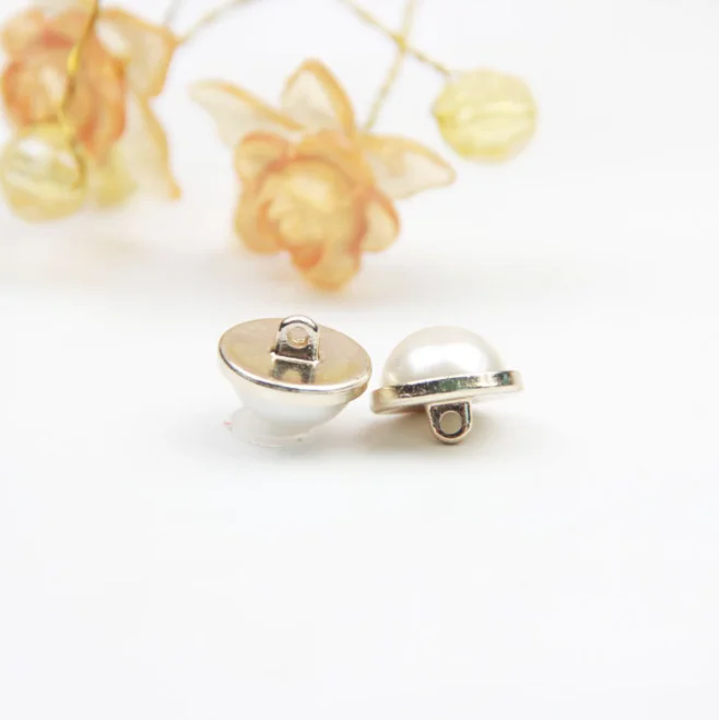 Wholesale 14MM Inlaid Pearl round Metal Sewing Foot Button for Shoes and Bags Made from Copper by Manufacturer