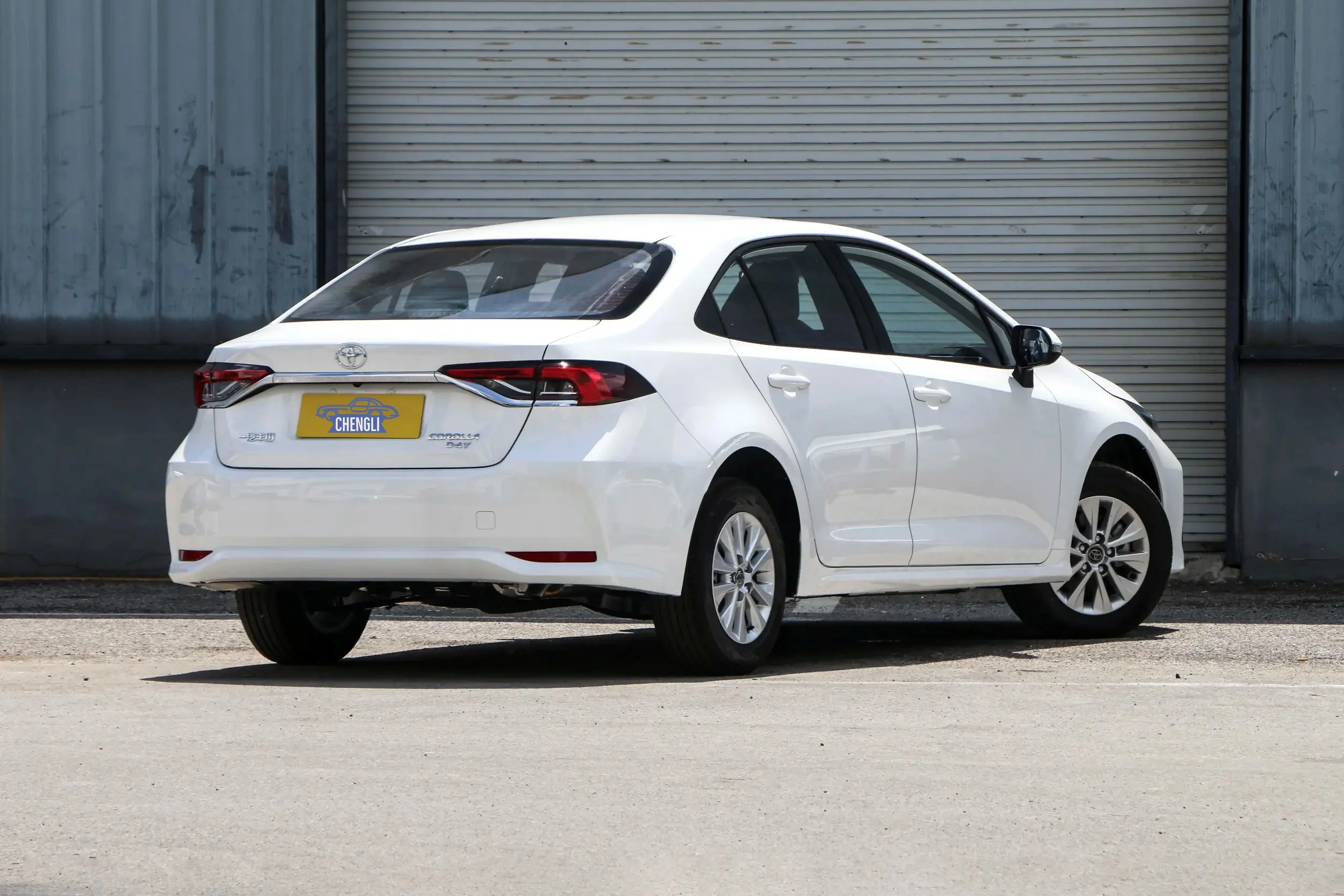 Toyota Corolla автомобили б/у toyota 2023 бензиновый автомобиль 180 км/ч 1 2 т S-CVT Pioneer Edition