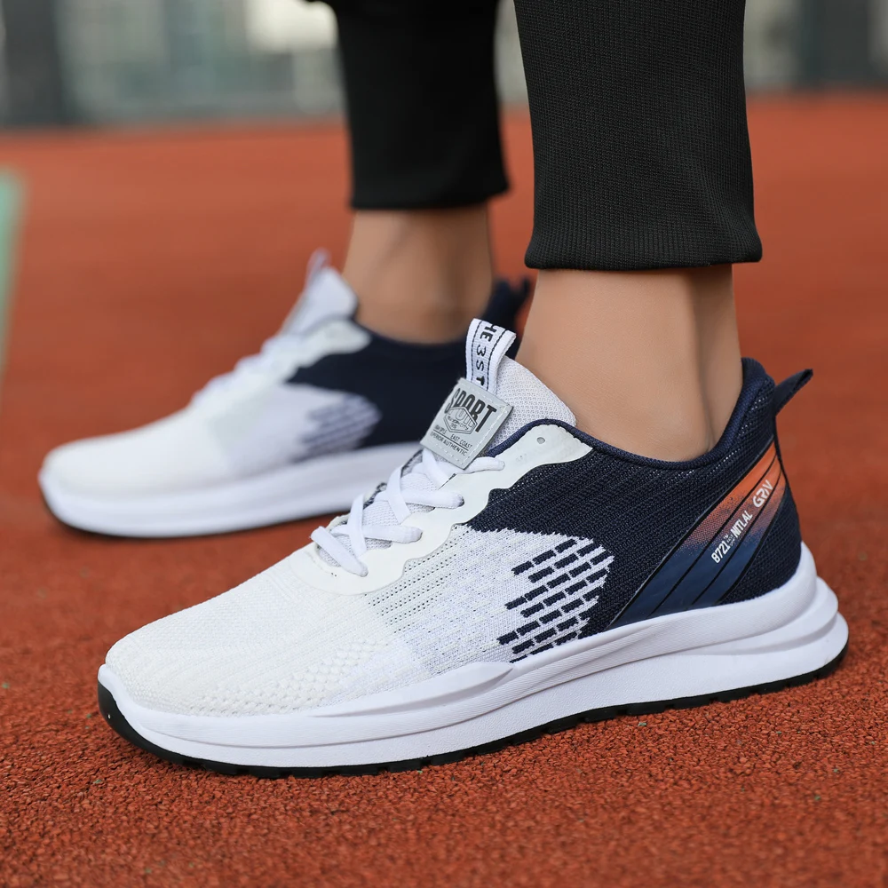 Manufacturers wholesale fashion casual sports shoes, processing custom fashion lazy shoes, shoes with laces made in China
