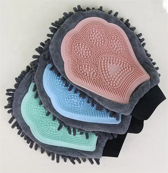 Premium Pet Cleaning & Bathing Glove for Dog and Cat Grooming