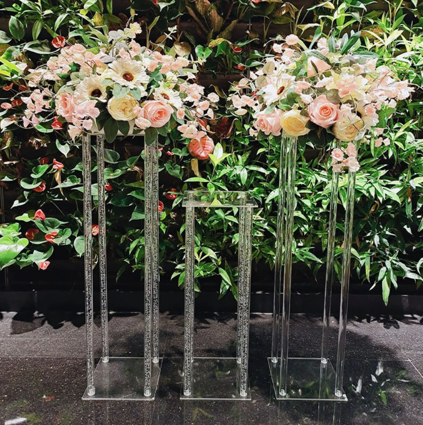 Decorative acrylic flower centerpieces stands for wedding table without beads