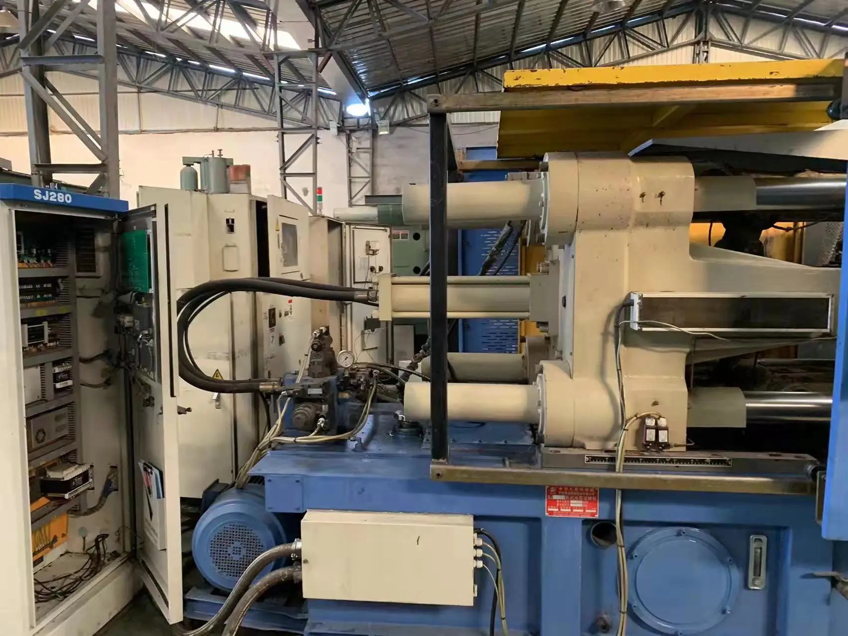 280 TON aluminium die casting machine price die casting machine