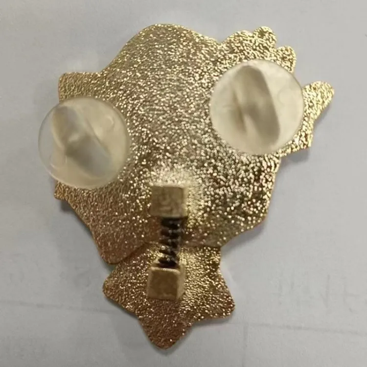 China splendidcraft badges factory  customized  bobble head  enamel pins with a spring on the back side