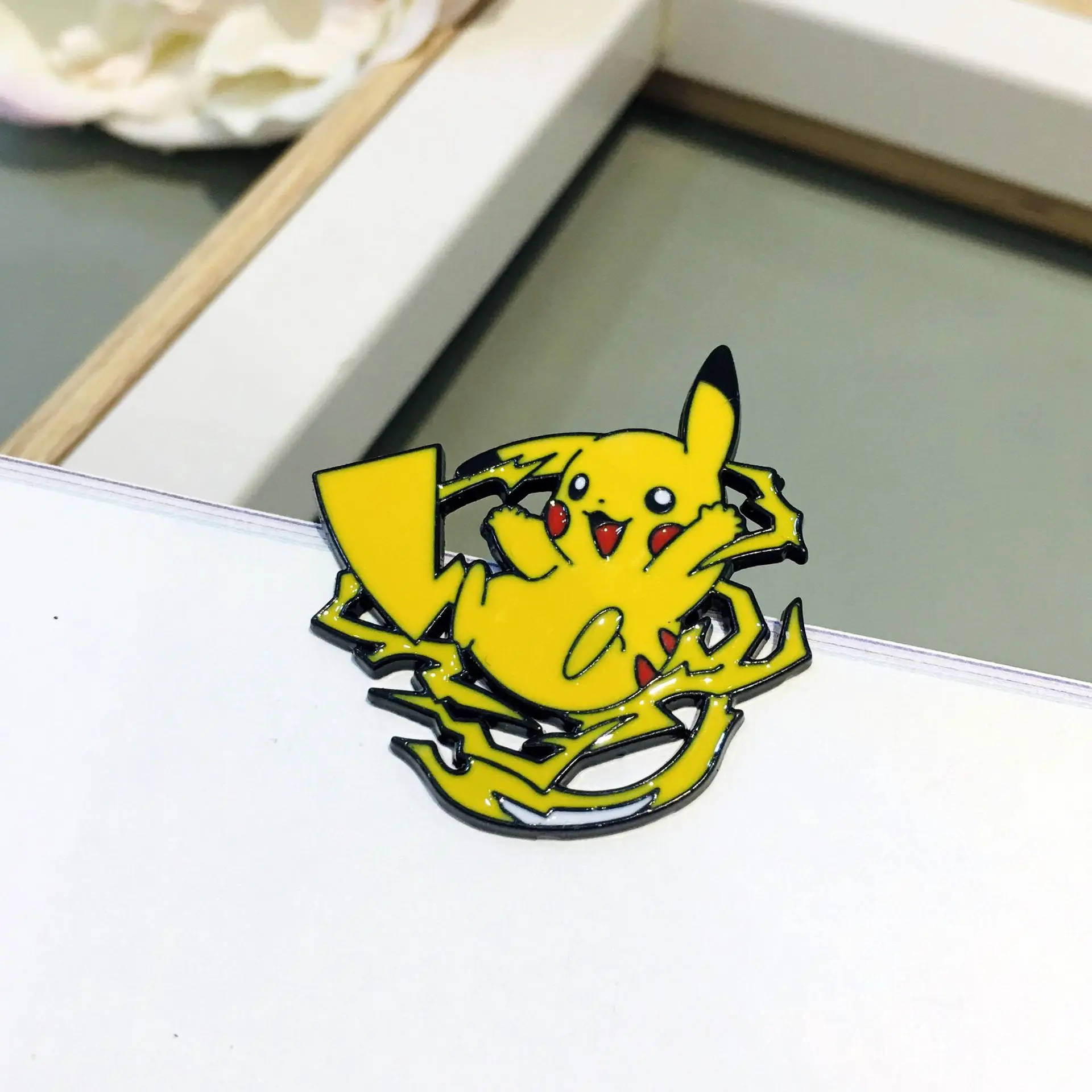 High Quality Manufacturer Custom Cute Anime Fire Breathing Dragon Design Metal Brooch Soft Enamel Pin