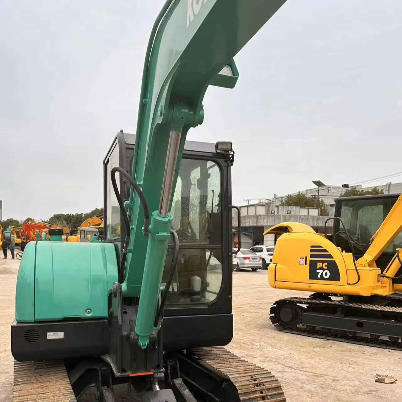 High quality Japanese original Kobelco SK60 used mini excavator Kobelco SK60-8 sk60-10 crawler excavator for sale at low price