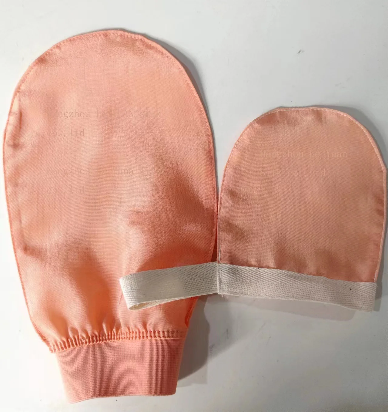 100% Raw Silk Face Mitt Exfoliating Silk Glove Pure Silk Bath Glove For Body And Face Exfoliating Gloves