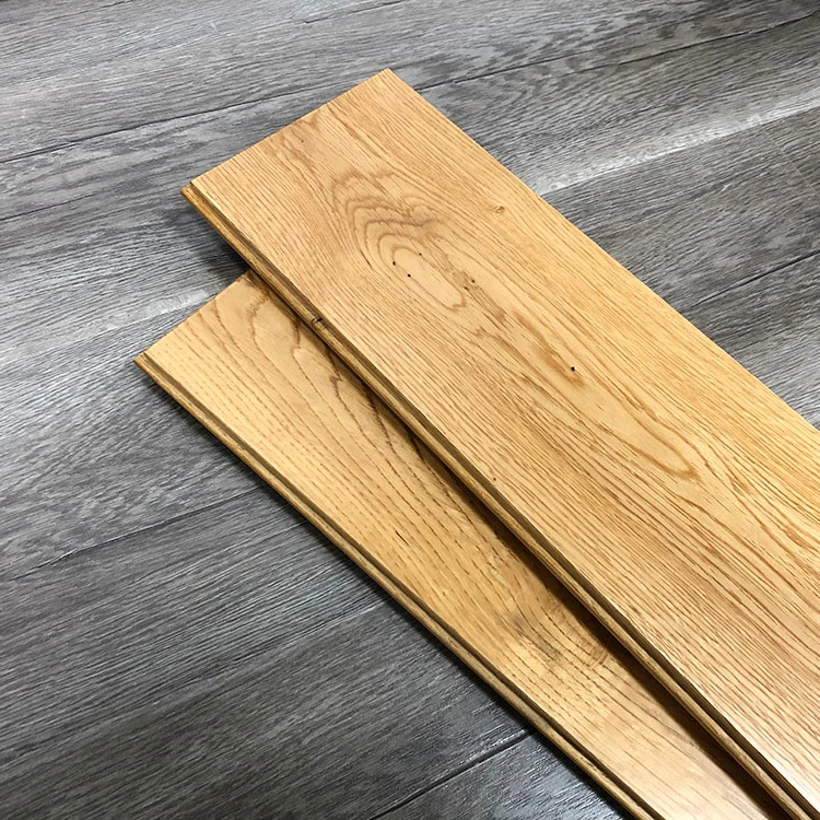 
SJR 18Mm Thickness Tongue And Groove Solid Oak Wood Flooring 