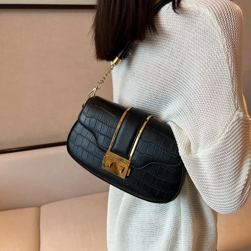 Suka Fashion Trending Crocodile pattern Handbags For Women Leather Clutch Bags Retro Casual Chains Shoulder Purses And Handbags