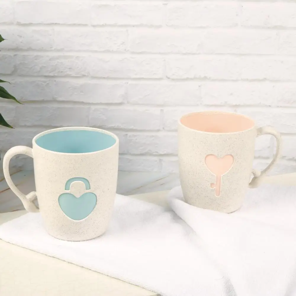 New products wheat straw lock shape couple mug lovers cup good shape food grade bulk plastic Portable Drinking Water Coffee Cup