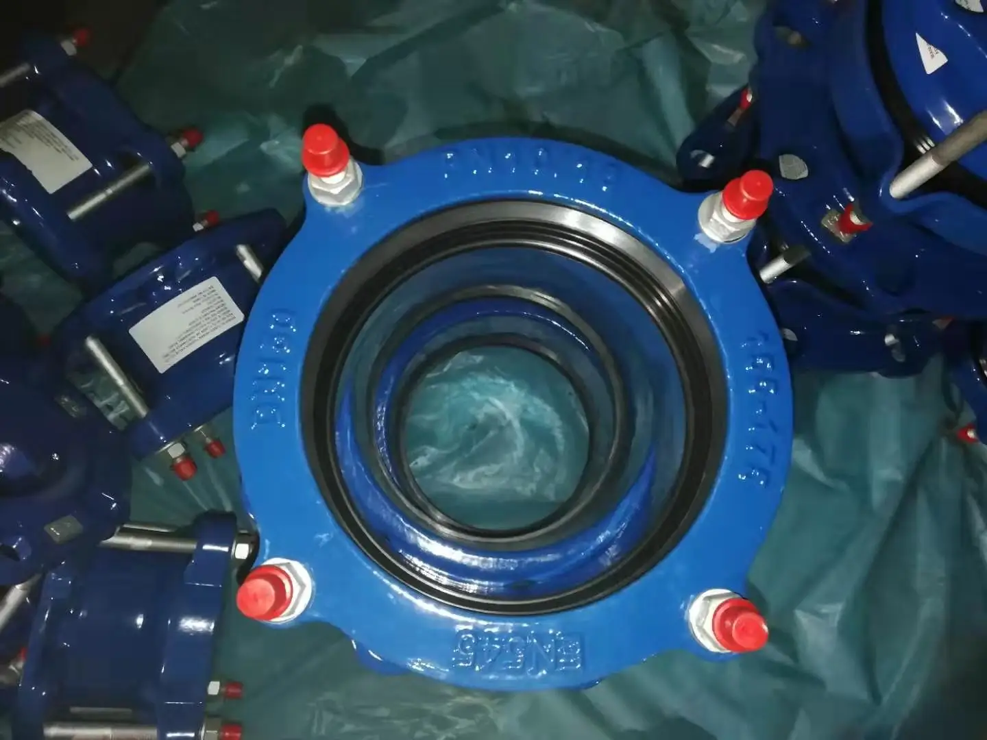 Производство WESDOM Расширительная гибкая труба соединение PN16 HDPE гибкое из ковкого чугуна