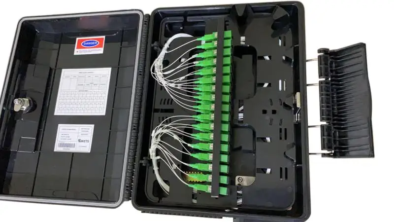 FDB 32 core NAP FTTH box  32 core fiber optic distribution box for FTTH
