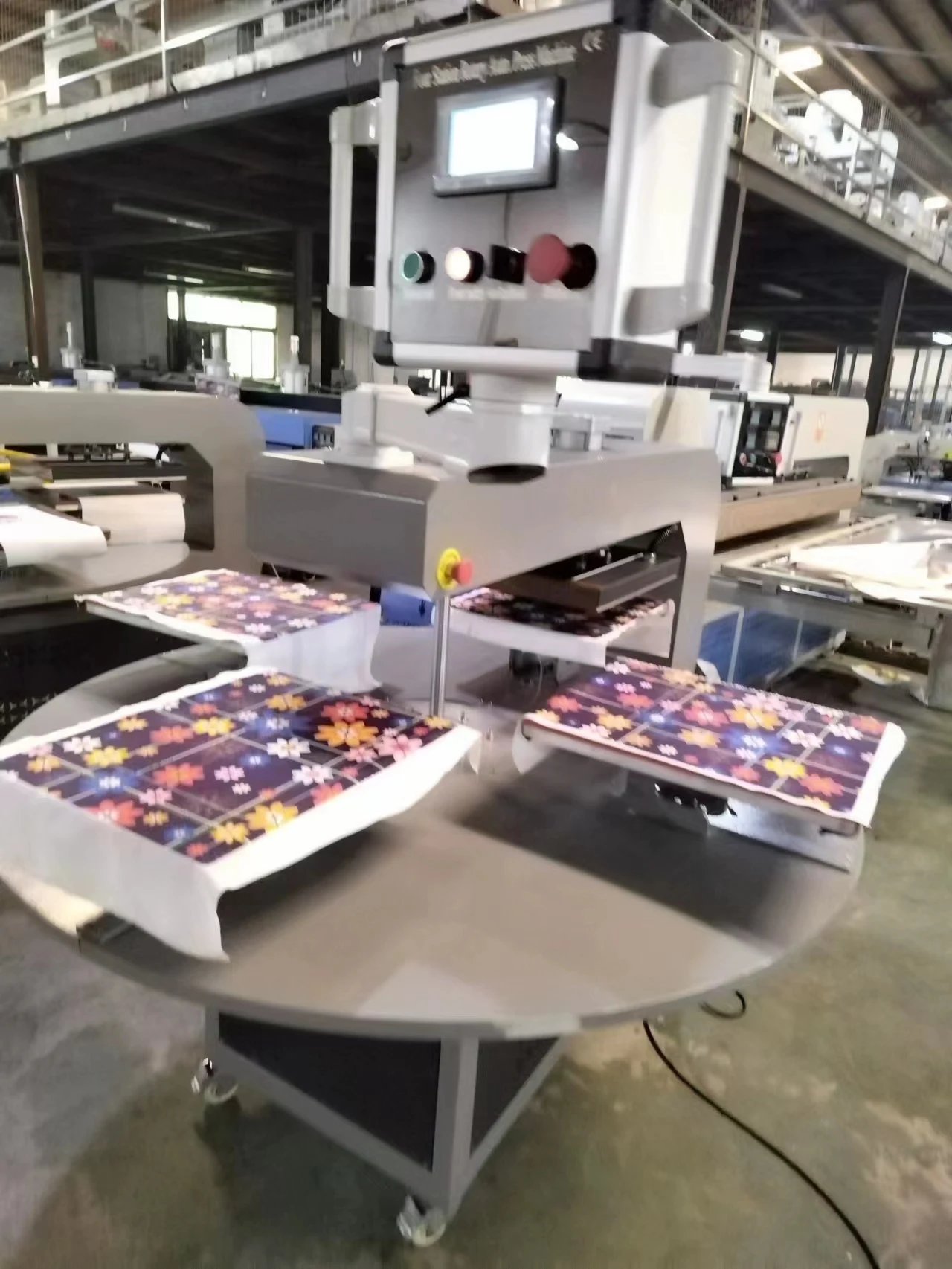 fast exchange different pallet 15*15 20*20 38*38 40*50 pneumatic rotary 4 pallet  heat press machine for t-shirt polo t-shirt