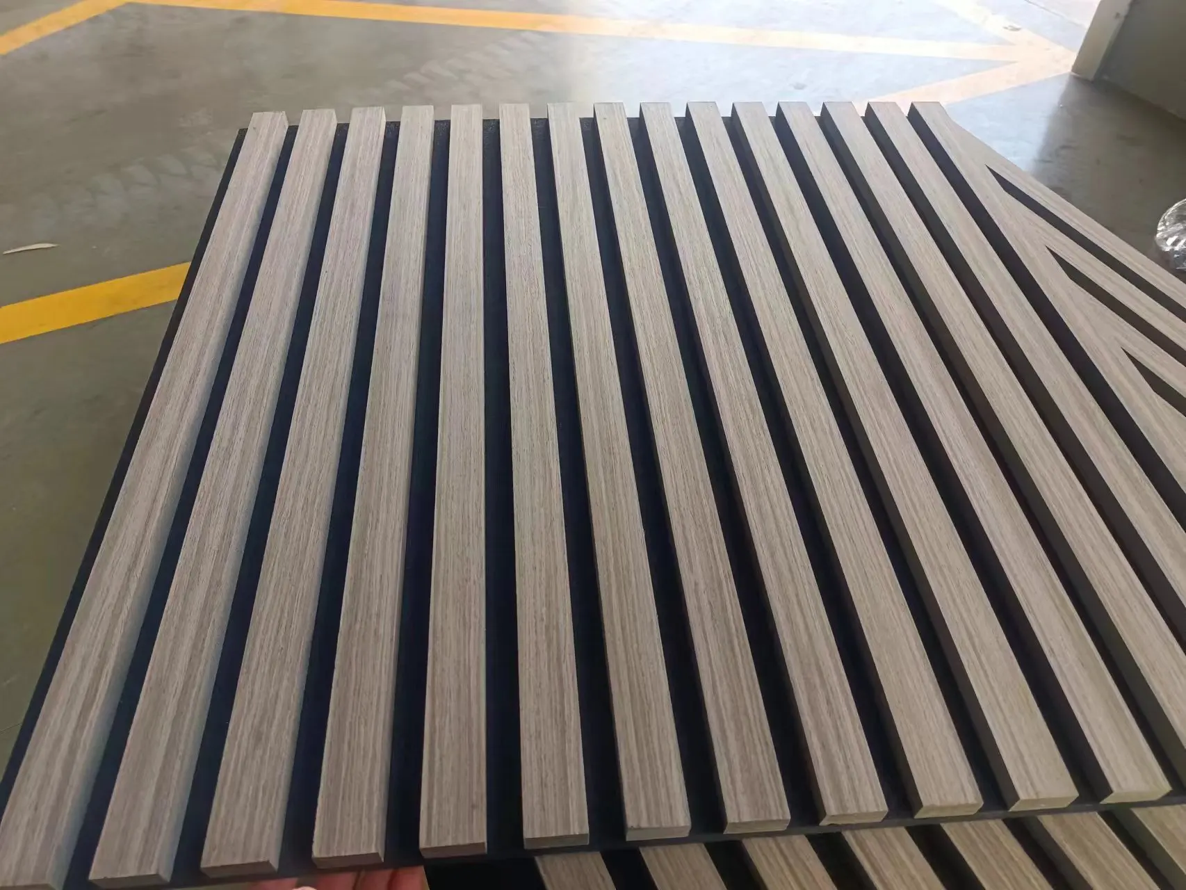 3D Acoustic Panel MDF Oak Veneer/Custom Color Decorative Effect Walnut Office Wall Wood Slat Acoustic Panel Slat Wood Wall Panel