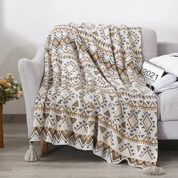 Nordic Style 100% Acrylic  Super Soft Home Decor Throw Blanket For Bed Portable Knitted Blanket