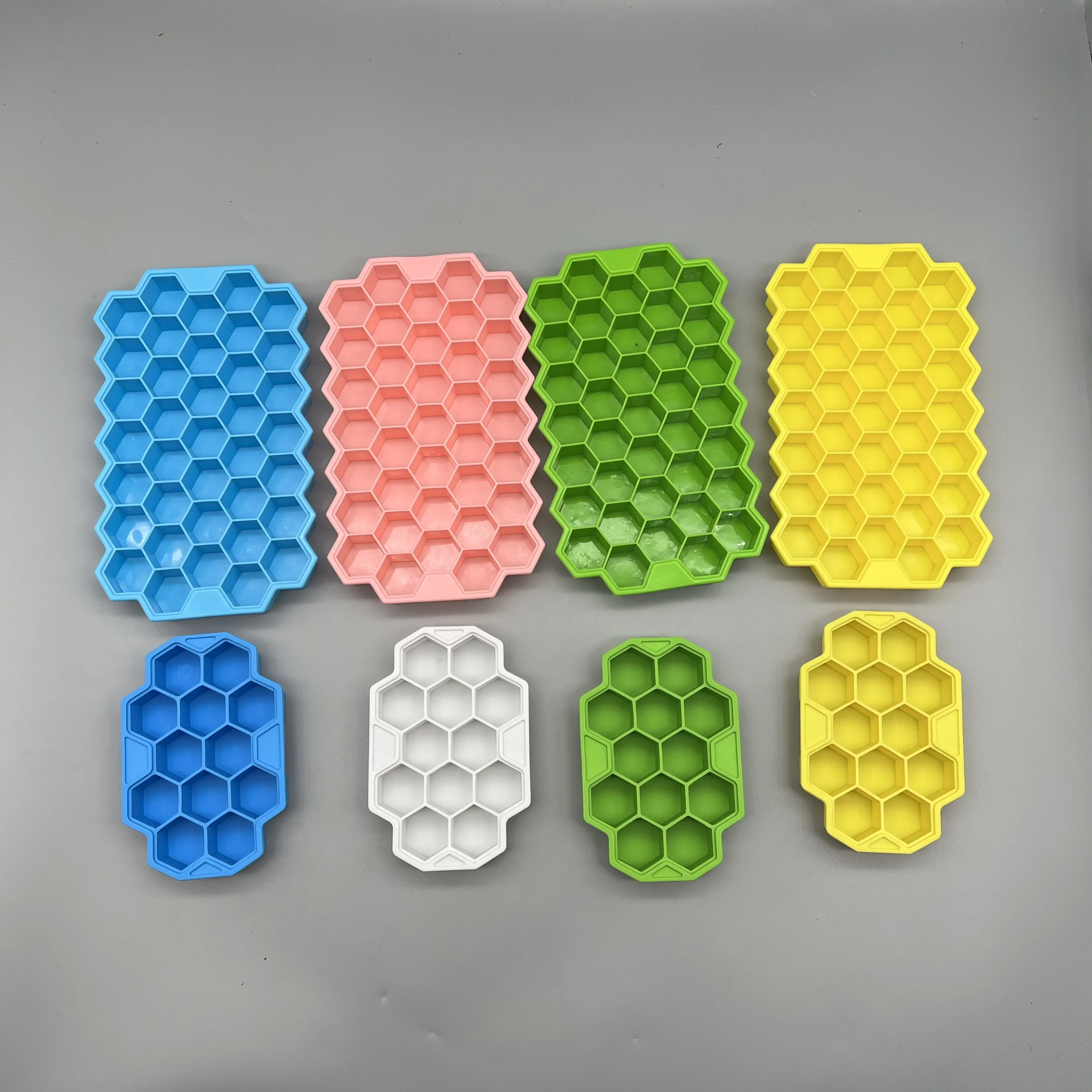Honeycomb Shape 12Holes /37 Holes Silicone Ice Cube Tray Mold With Lids Silicone Ice Cube Trays Hexagonal Ice Cube Molds